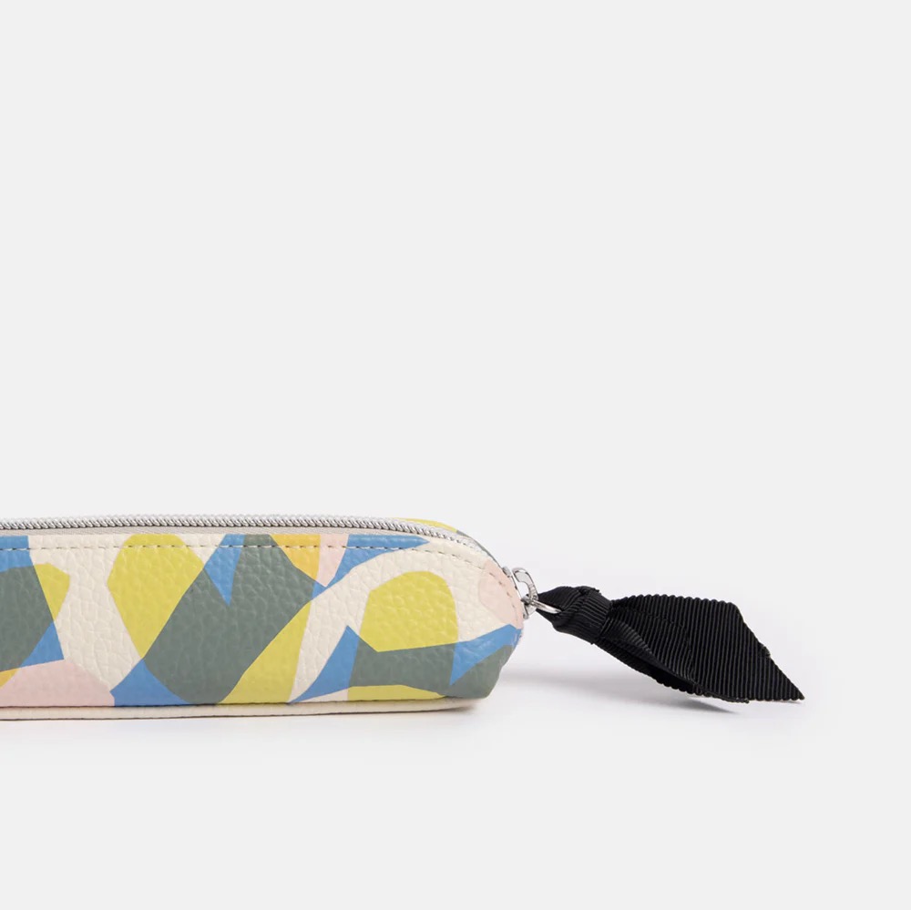 Caroline Gardner Mäppchen Confetti Herzen