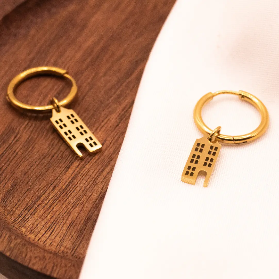 Tilda & Theo Ohrringe Creolen 18 K vergoldet Grachtenhäuser